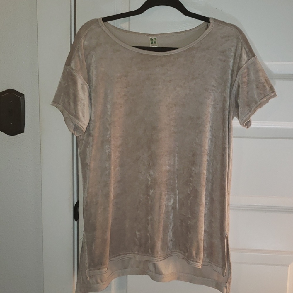 Beige velvet shirt
